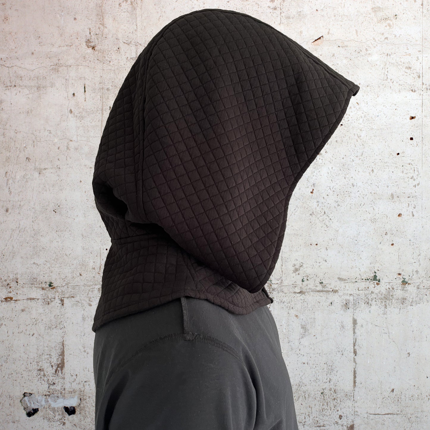 ASSASSIN BLACK QUILT