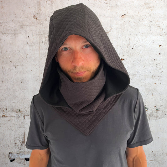 QUILT HOOD BLACK