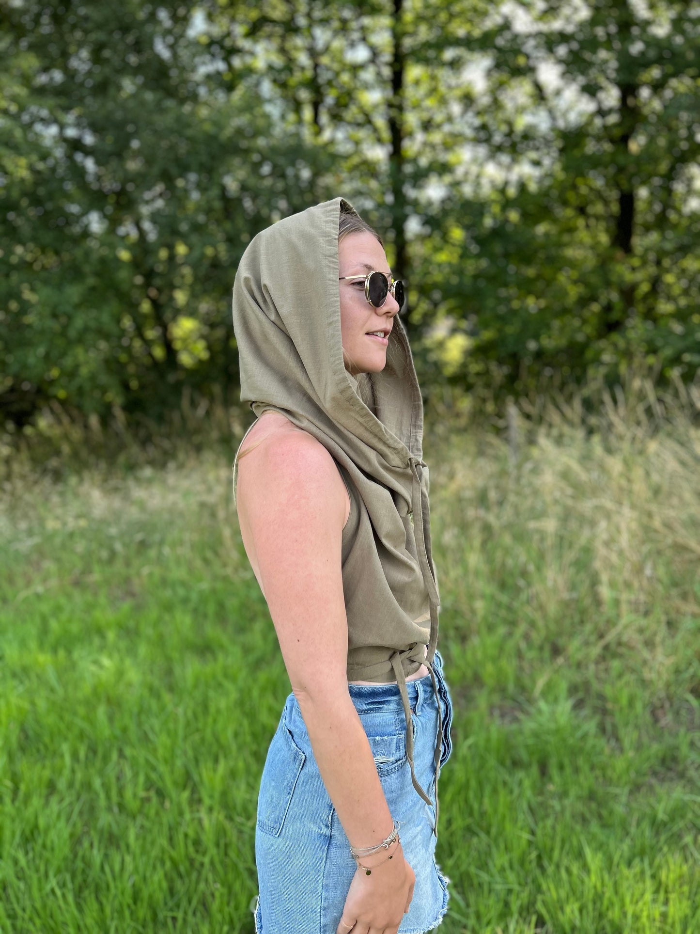 FOREST HOODED TOP GREEN