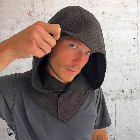 ASSASSIN BLACK QUILT