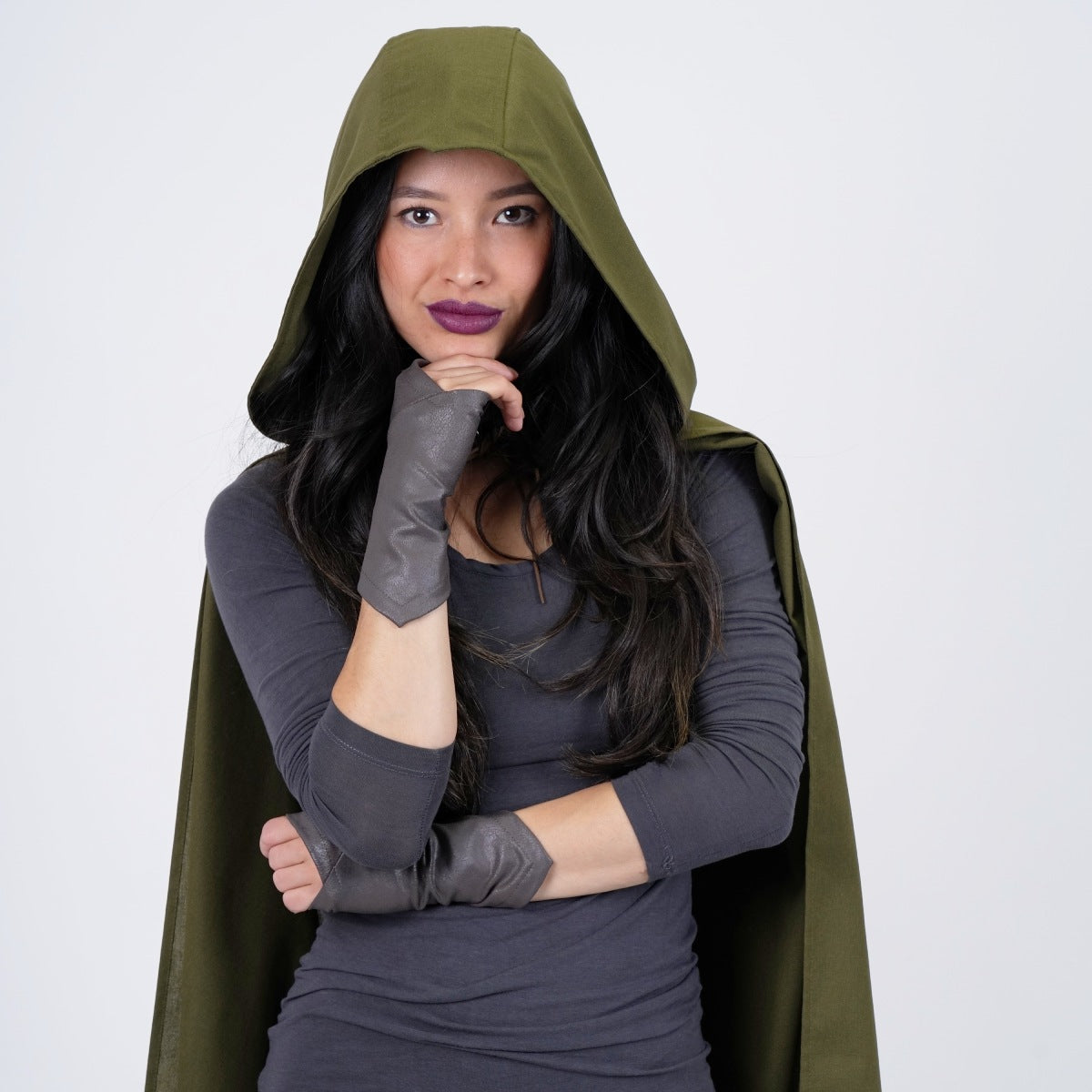 ASSASSIN CLOAK GREEN LINEN